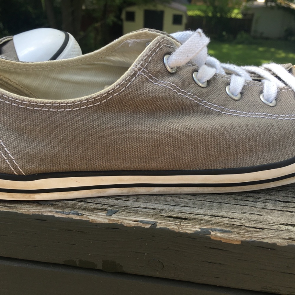 Converse - Picture 4 of 7